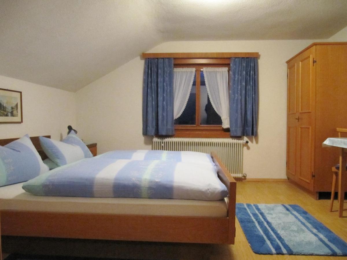 Haus Tannegg Bed & Breakfast Pettneu am Arlberg Exterior photo
